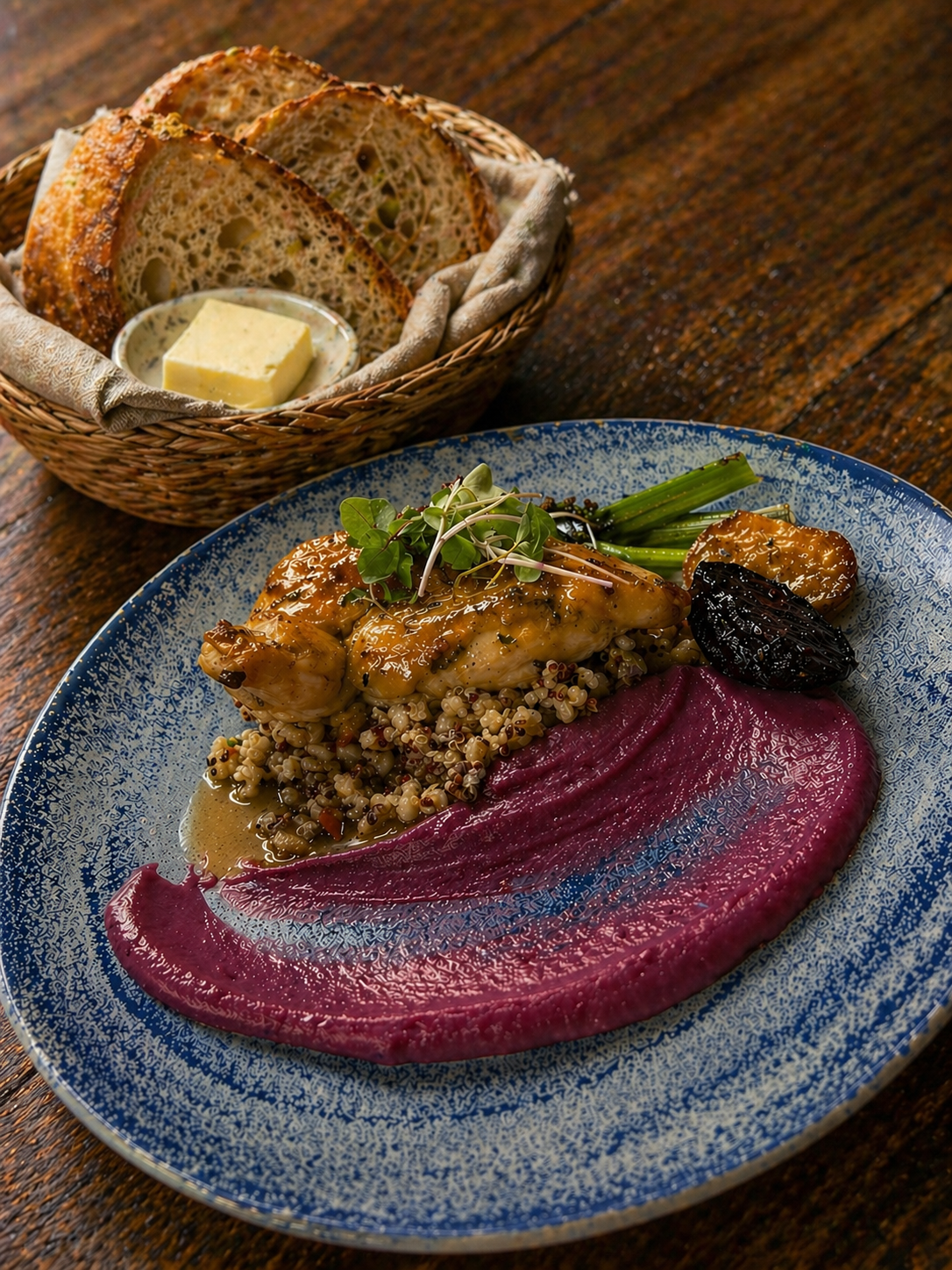 Luna Mesa Catering glazed chicken over quinoa with beet purée, roasted fig and artisan bread service